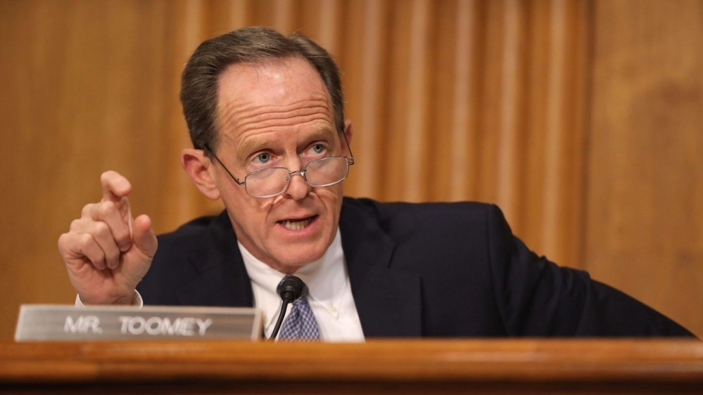 vi sao thuong nghi si cong hoa quyet dinh ung ho luan toi cuu tong thong donald trump