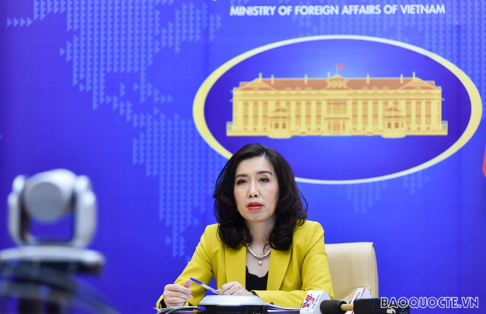 Người phát ngôn Bộ Ngoại giao: Thông tin về tình hình sức khỏe của 13 người Việt Nam tại Campuchia nhiễm Covid-19 Người phát ngôn Bộ Ngoại giao: Thông tin về tình hình sức khỏe của 13 người Việt Nam tại Campuchia nhiễm Covid-19