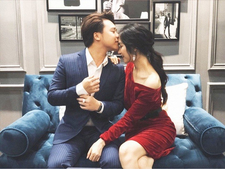 Hình ảnh gắn bó trước đây của cặp đôi khiến người hâm mộ tiếc nuối (Ảnh: NSCC).