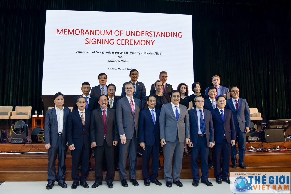 Triển vọng hợp tác giữa Miền Trung Việt Nam với doanh nghiệp Hoa Kỳ trien vong hop tac giua mien trung viet nam voi doanh nghiep hoa ky