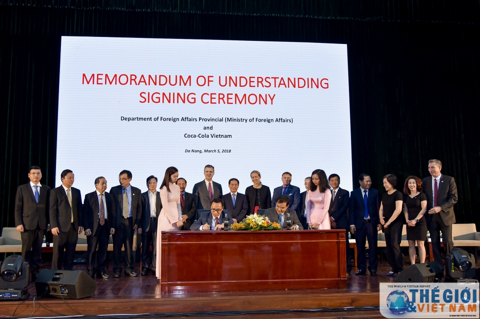 Triển vọng hợp tác giữa Miền Trung Việt Nam với doanh nghiệp Hoa Kỳ trien vong hop tac giua mien trung viet nam voi doanh nghiep hoa ky