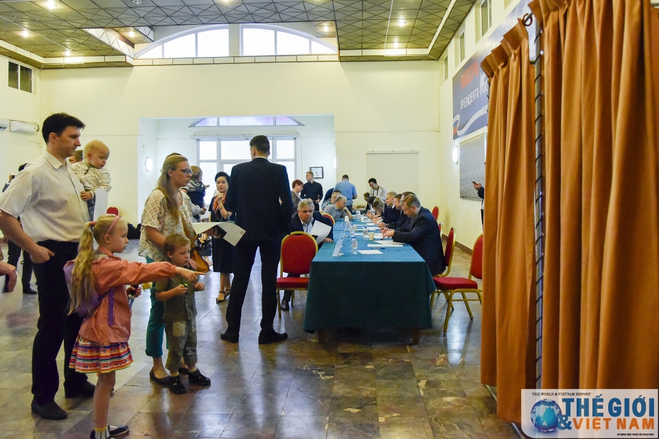 khong khi bau cu tong thong nga tai ha noi