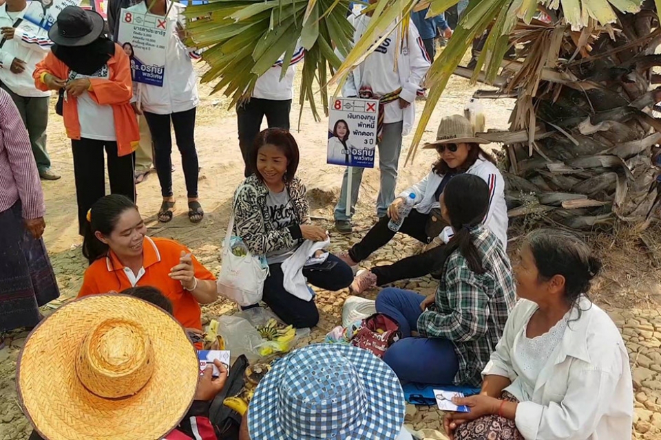 bau cu thai lan ung vien tim du cach thu phieu bau truoc gio g