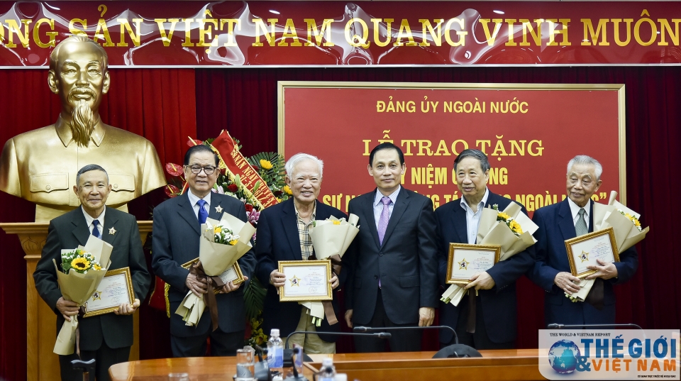 ky niem 58 nam ngay truyen thong cong tac dang ngoai nuoc