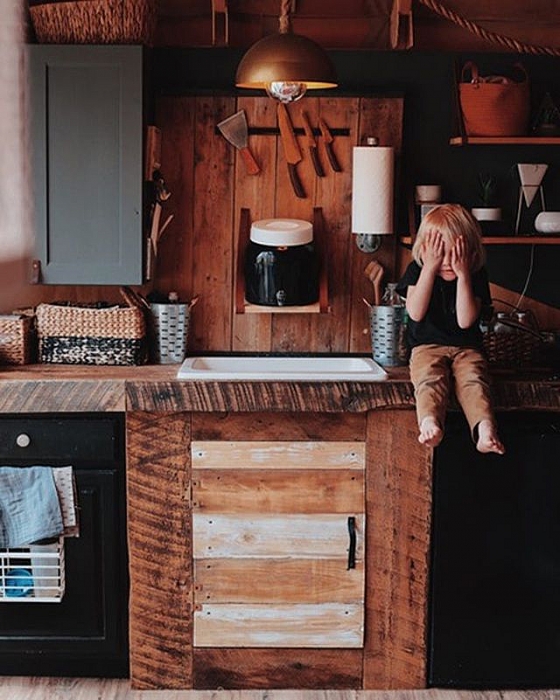 vo chong my song lac quan de chien thang covid 19