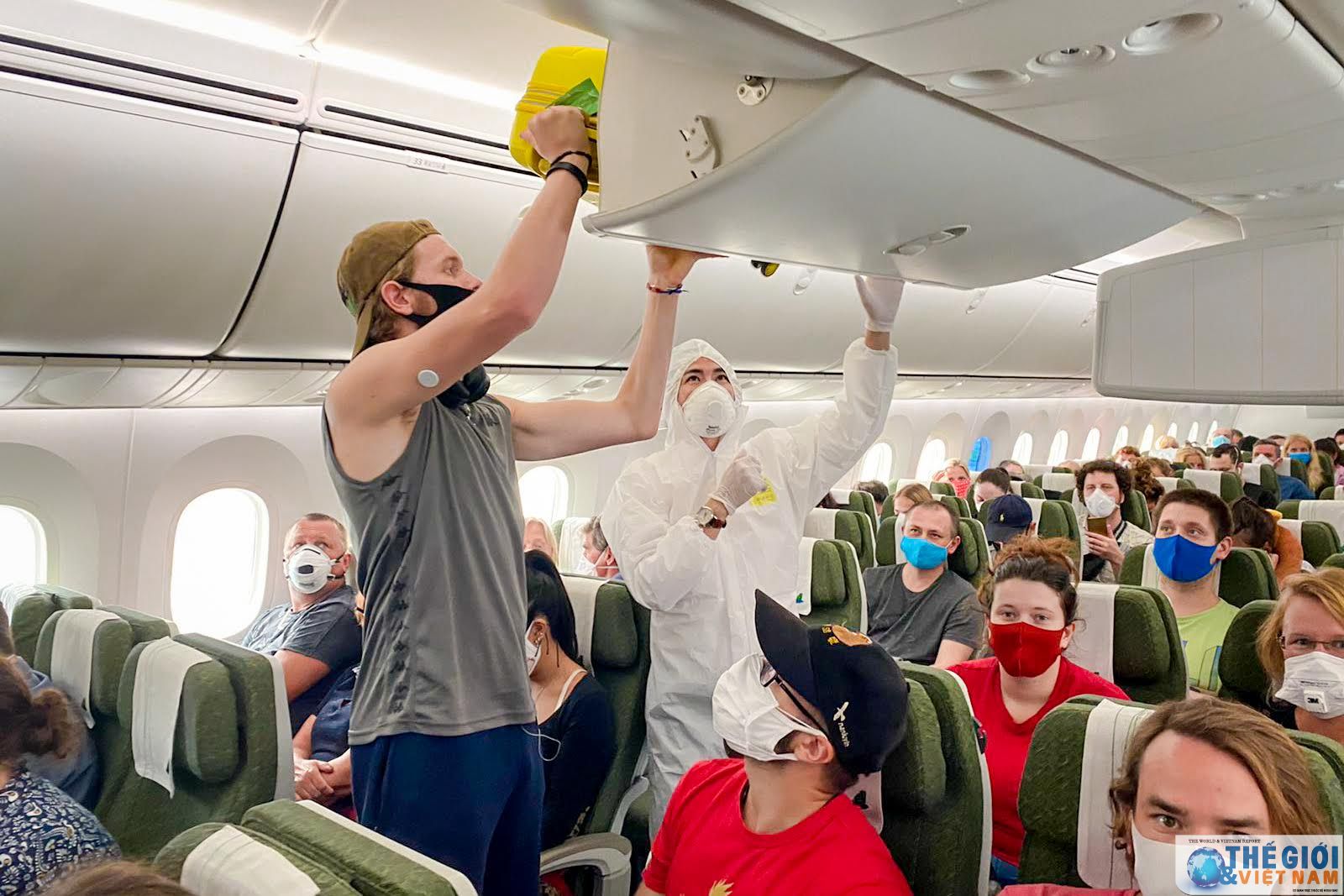 can canh chuyen bay dac biet dua cong dan czech va chau au hoi huong giua dai dich covid 19