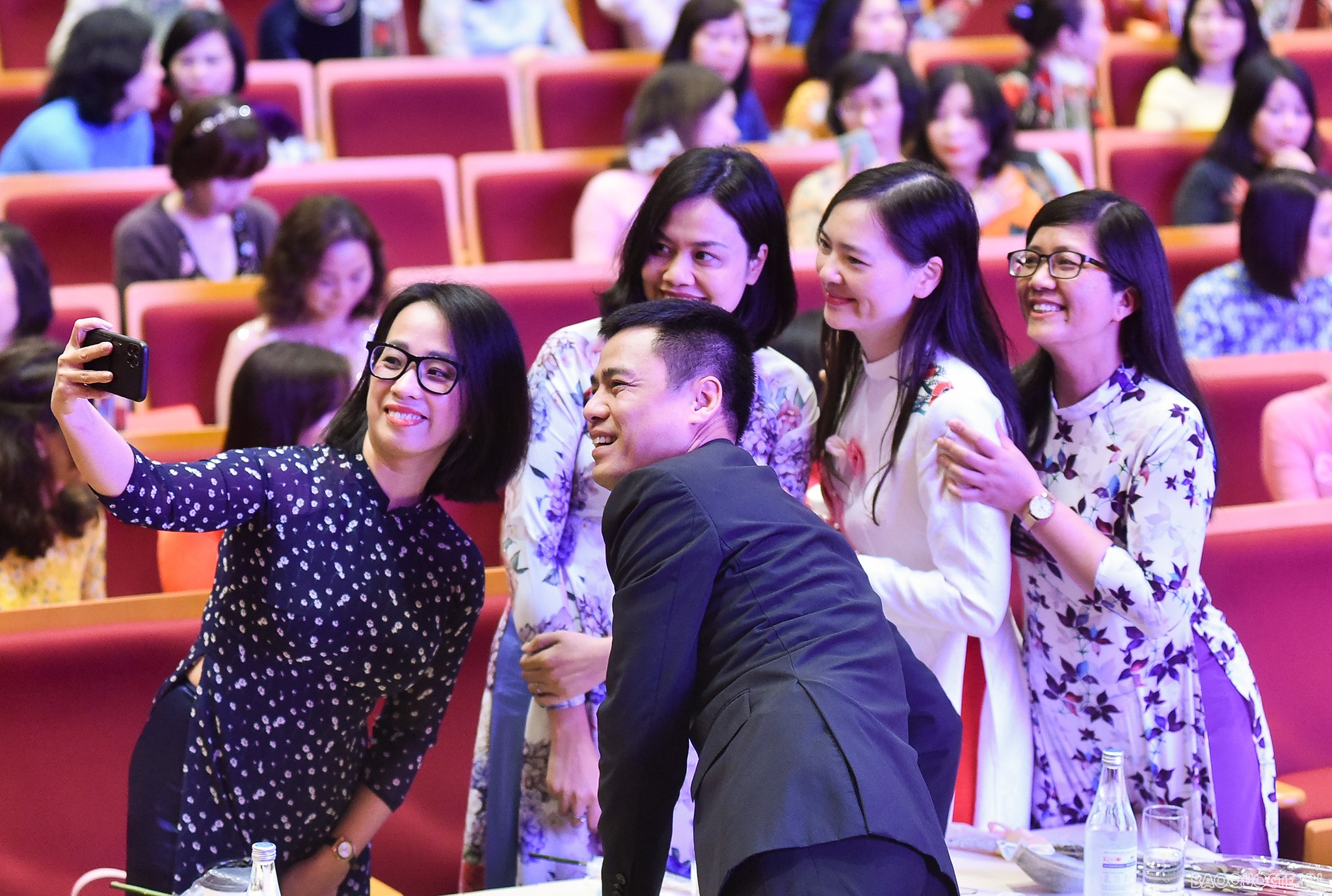 Bộ Ngoại giao tổ chức gặp mặt kỷ niệm ngày Quốc tế Phụ nữ