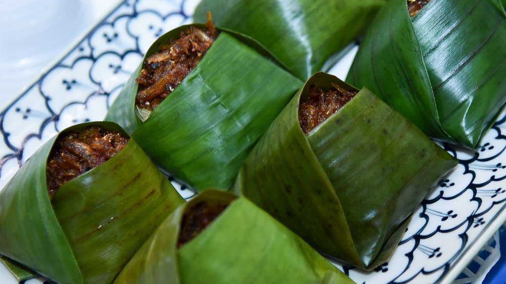 Nhóm Phụ nữ Cộng đồng ASEAN tại Hà Nội trổ tài làm món ăn Brunei