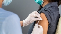 Khi nào thì nên tiêm vaccine tăng cường sau khi nhiễm Covid-19?