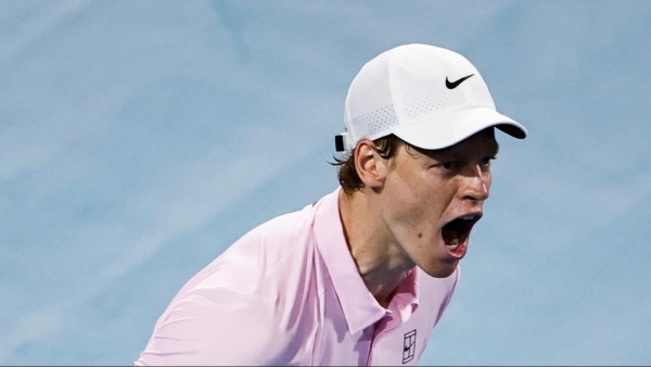 Hạ Zverev, Sinner đứng trước "Sunshine Double" và cột mốc lịch sử