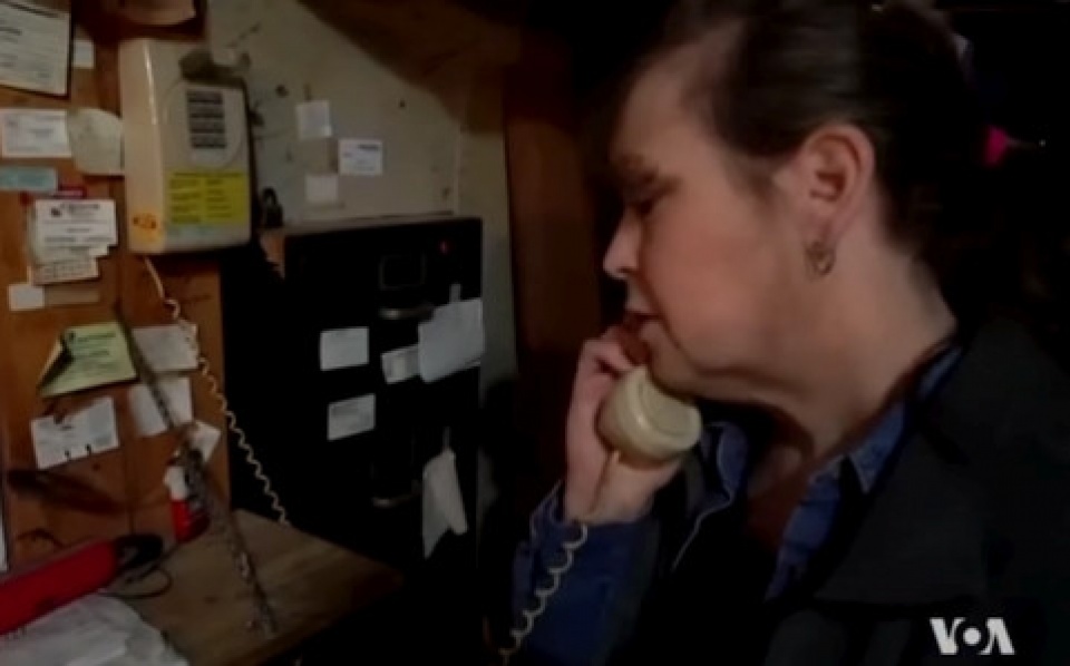 thi tran khong facebook smartphone khong wifi tai my