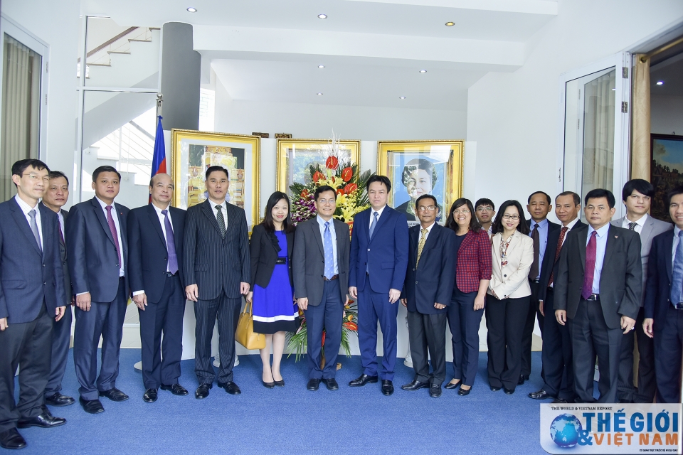 lanh dao bo ngoai giao chuc tet co truyen campuchia