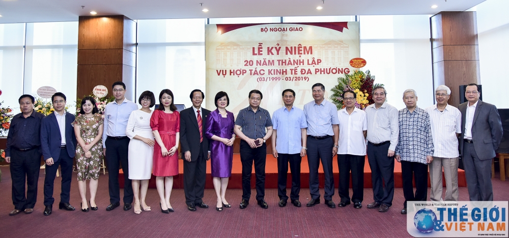 vu hop tac kinh te da phuong dau an tu hao 20 nam