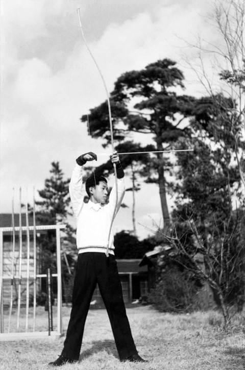 cuoc doi nhat hoang akihito qua anh bo mat nuoc nhat suot 3 thap ky