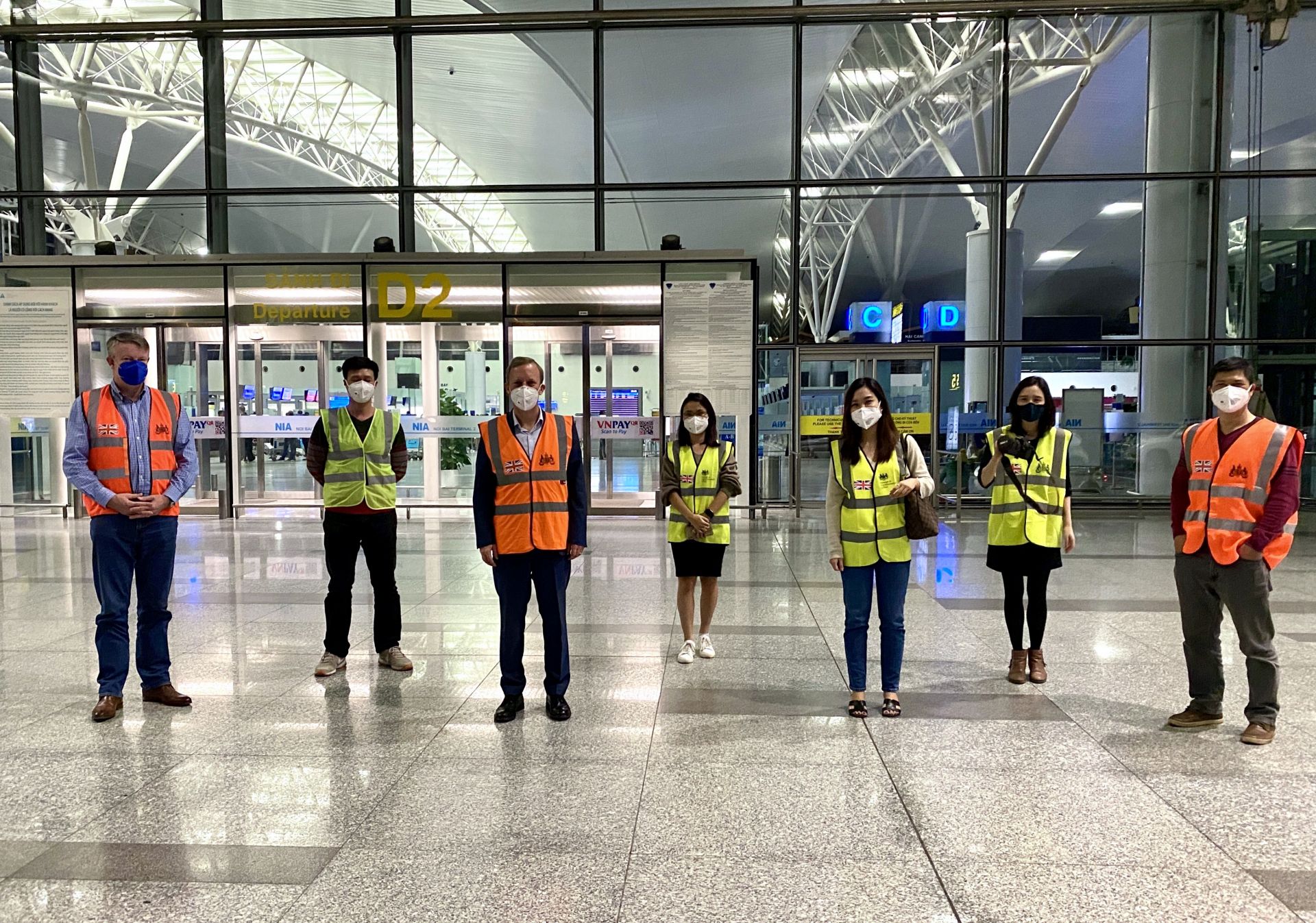 dich covid 19 chuyen bay dac biet ho tro cong dan anh hoi huong