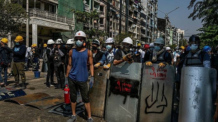 Tình hình Myanmar: kêu gọi ngừng vận chuyển vũ khí tới Myanmar