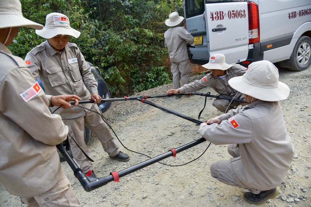 Đi săn ‘tử thần’ ở Quảng Trị