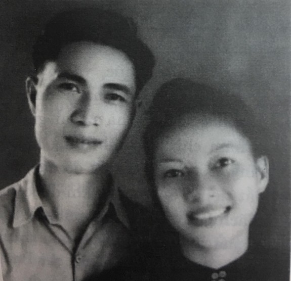 Chuyện tình của những người làm cách mạng và bông hoa tặng vợ của ông Nguyễn Cơ Thạch