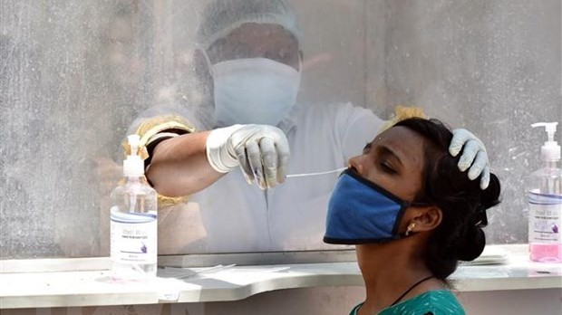 thu nghiem chu dong nhiem covid19 mot cach chu dong