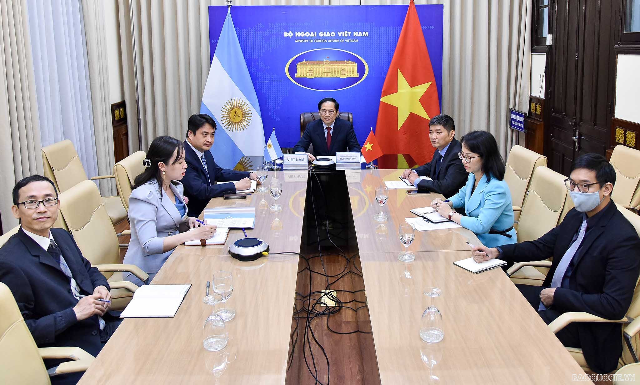 Việt Nam đề nghị Argentina tạo điều kiện cho hàng hóa Việt Nam tiếp cận thị trường
