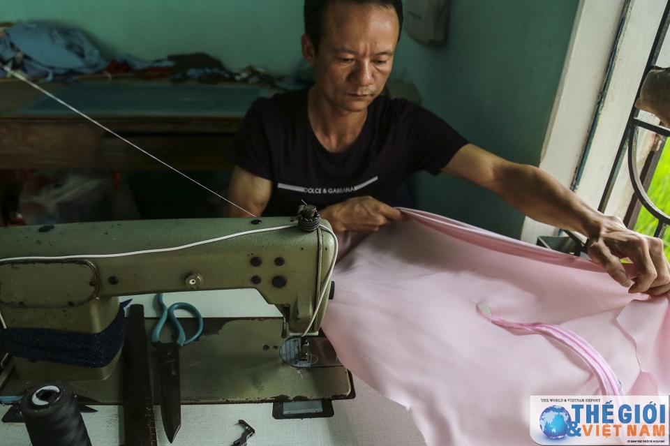 ngoi lang chang may ao nang cay cay