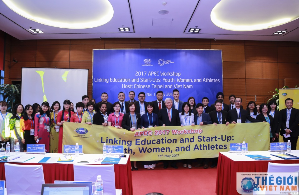 Hướng tới cộng đồng APEC năng động, hài hòa, phát triển bền vững huong toi cong dong apec nang dong hai hoa phat trien ben vung