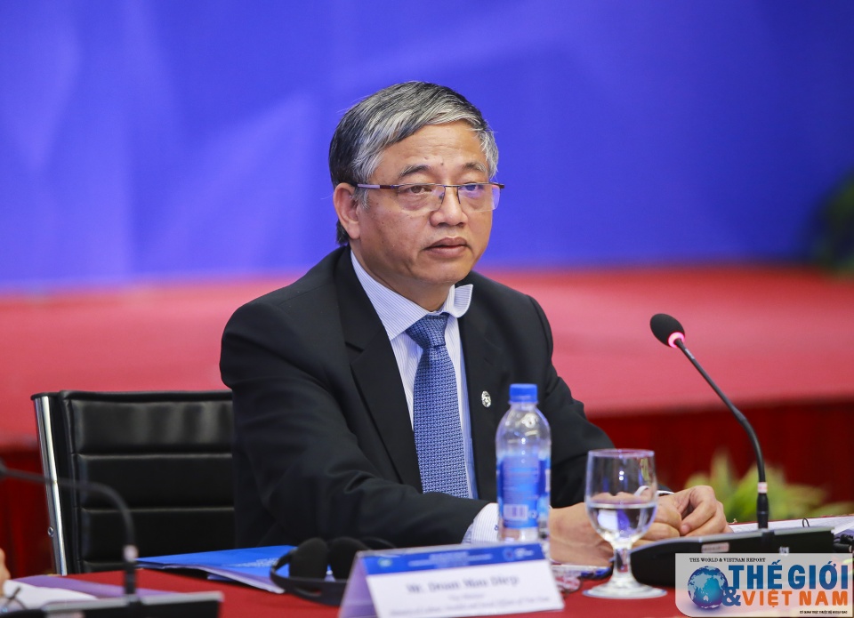 cac thanh vien apec thong qua cac van kien quan trong ve phat trien nguon nhan luc