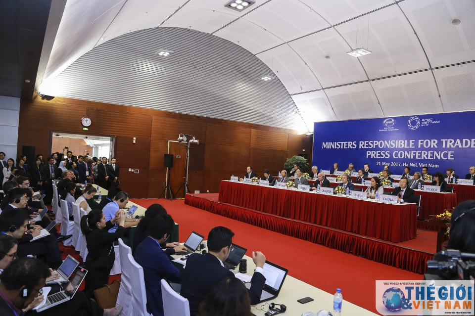 apec 2017 quyet tam xay dung he thong thuong mai da phuong ben vung