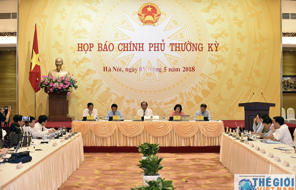 Thủ tướng: Không để tình trạng "trên nóng, dưới nóng, nhưng ở giữa thì lạnh"