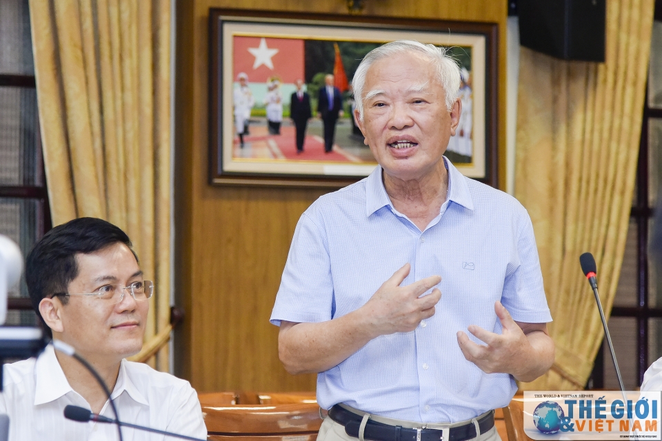 bo ngoai giao to chuc lop boi duong bao cao vien trung uong