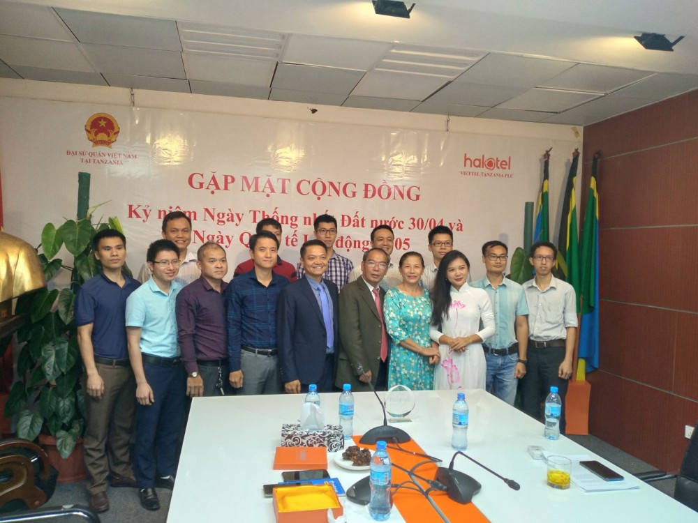 Đại sứ quán Việt Nam tại Tanzania tổ chức gặp gỡ nhân dịp kỷ niệm ngày 30/4 và 1/5