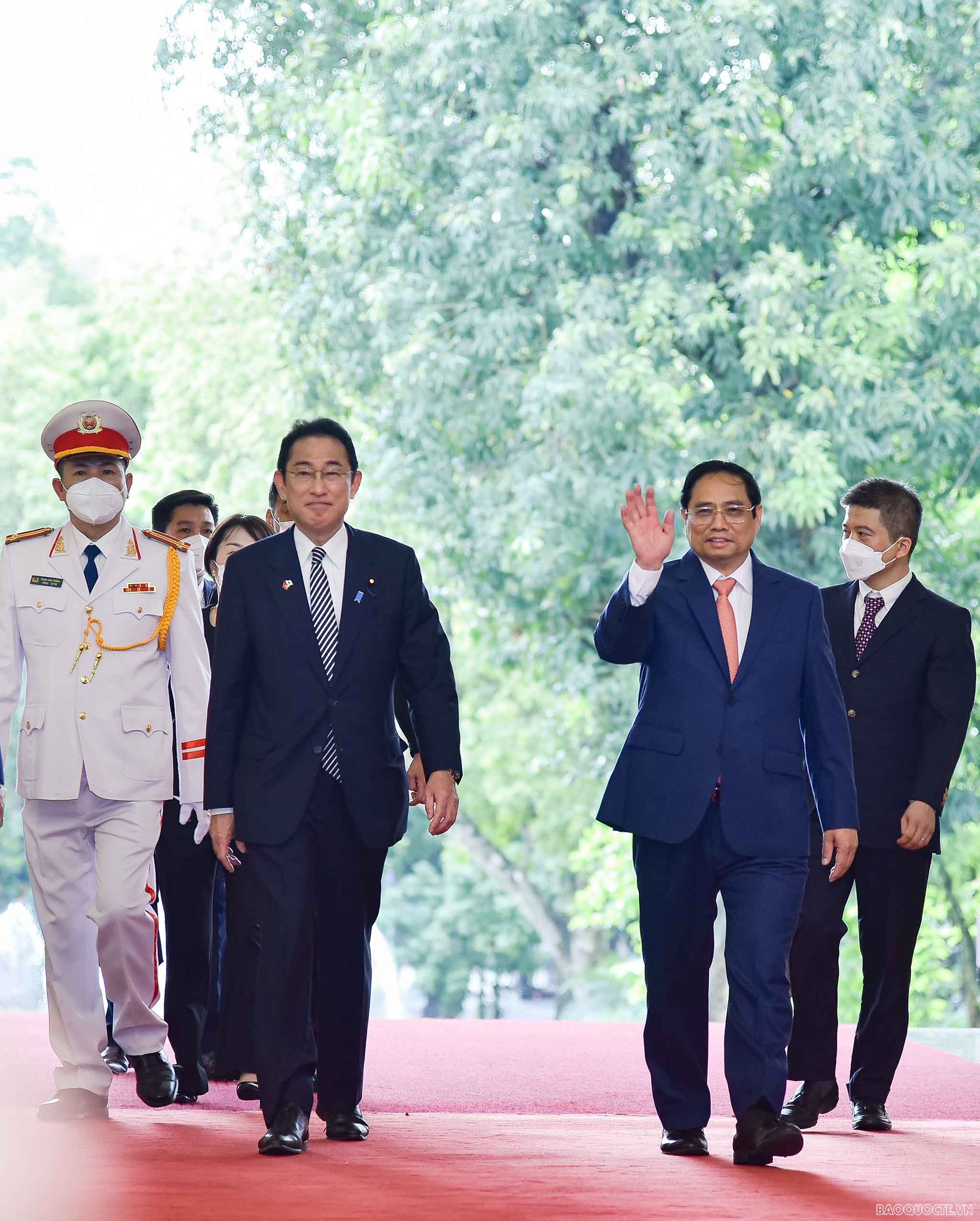 Đại sứ Vũ Hồng Nam nói về 23 giờ lịch sử của Thủ tướng Nhật Bản Kishida Fumio tại Việt Nam