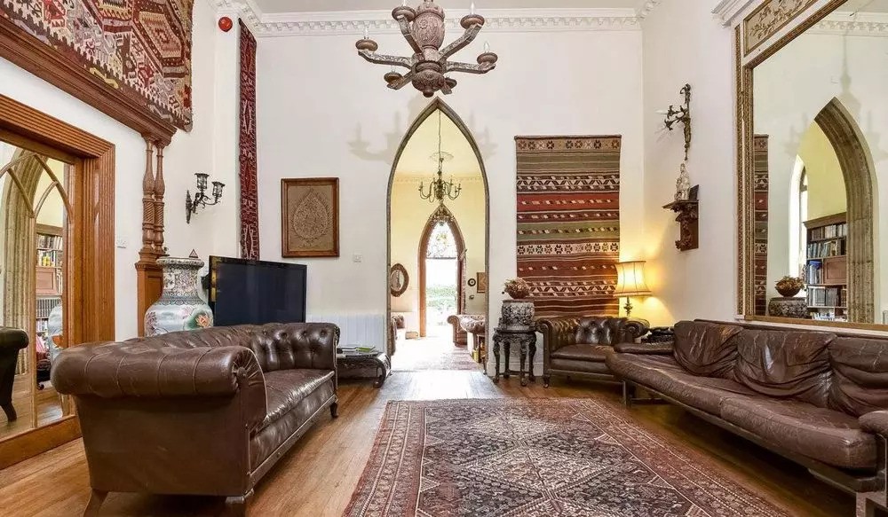 Bí ẩn toà tháp ‘người đá’ không cốt thép cao nhất thế giới