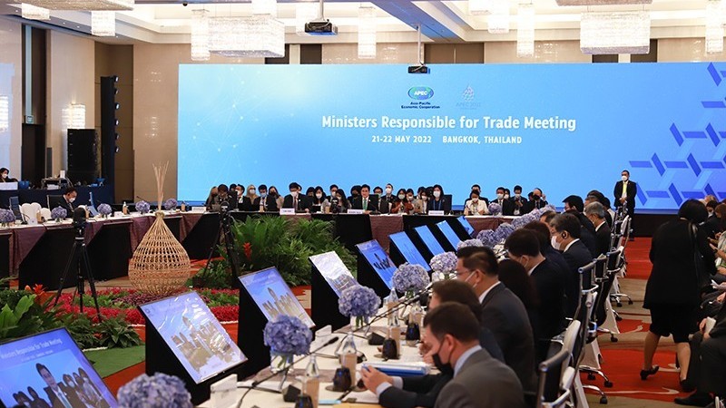 day manh sang kien moi tiep tuc la dong chay chinh cua hop tac apec