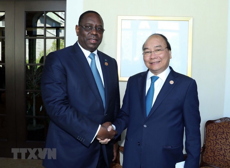 Thủ tướng tiếp xúc song phương với nhiều nhà lãnh đạo bên lề Hội nghị thượng đỉnh G7 thu tuong nguyen xuan phuc tiep xuc song phuong voi hang loat nha lanh dao tai g7