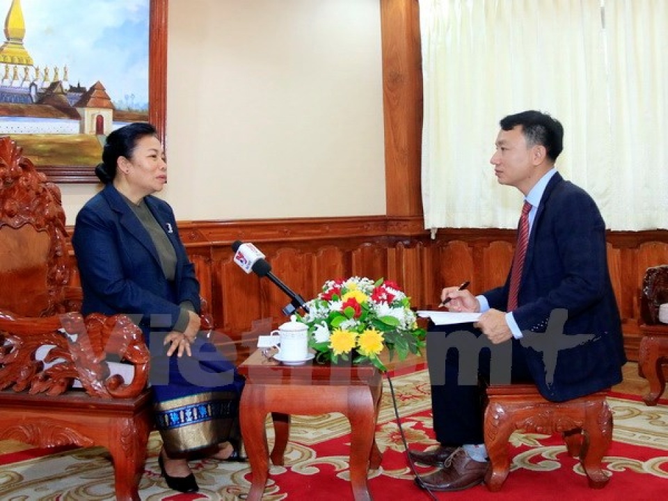 tiep tuc duy tri va phat trien quan he dac biet lao viet nam