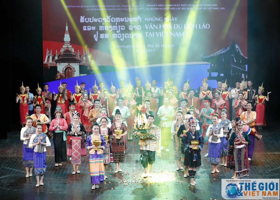 khai mac nhung ngay van hoa du lich lao tai viet nam