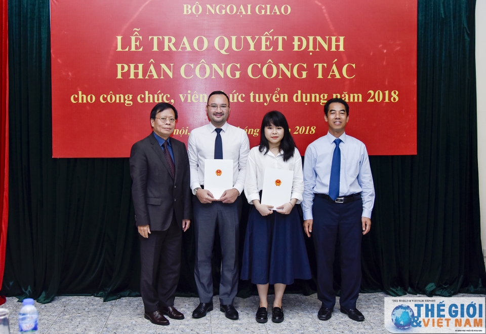bo ngoai giao trao quyet dinh phan cong cong tac 2018