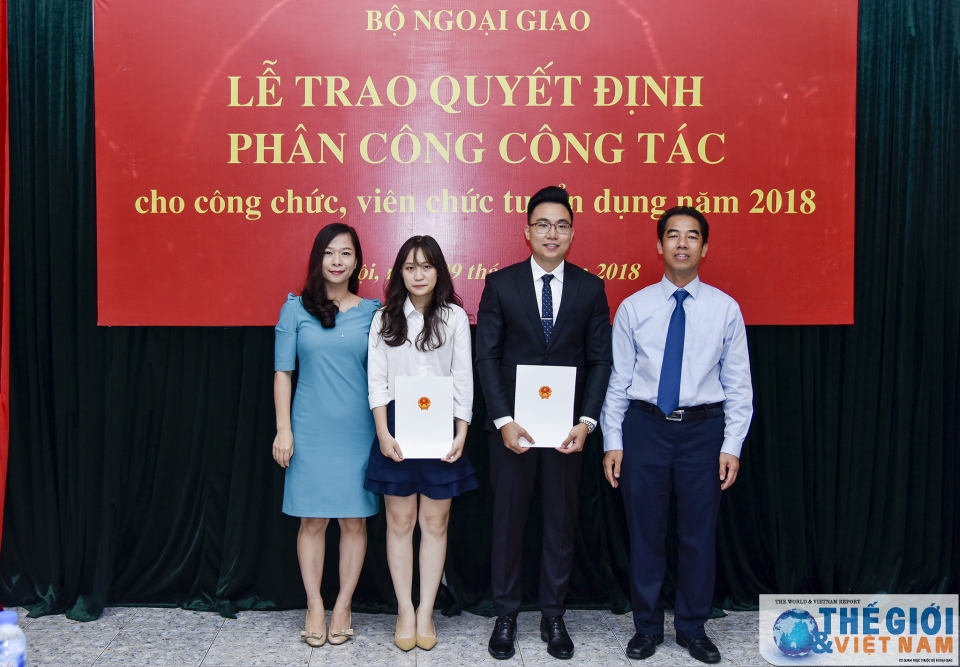 bo ngoai giao trao quyet dinh phan cong cong tac 2018
