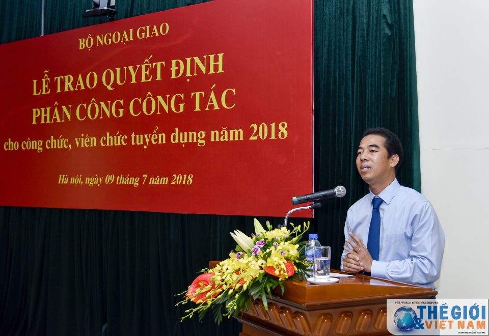 bo ngoai giao trao quyet dinh phan cong cong tac 2018