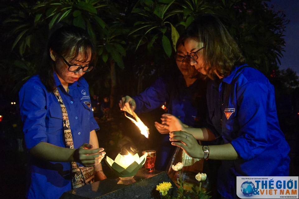 bung sang nghia trang dem tri an cac anh hung liet si