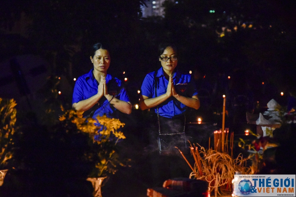 bung sang nghia trang dem tri an cac anh hung liet si