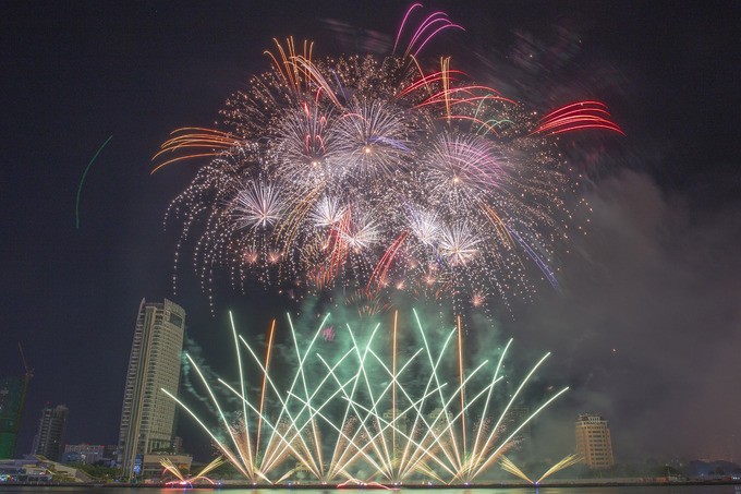 "Mãn nhãn" với màn trình diễn lễ hội pháo hoa quốc tế Đà Nẵng 2019 man nhan voi man trinh dien le hoi phao hoa quoc te da nang 2019