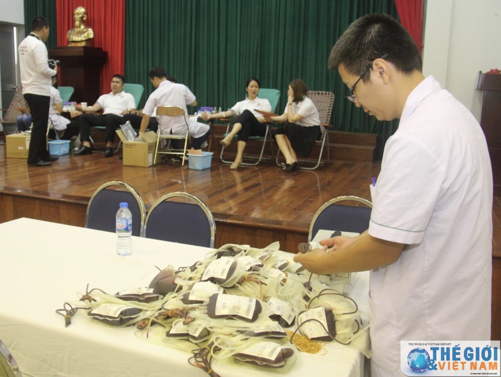 Đoàn Thanh niên Cục Phục vụ Ngoại giao đoàn tổ chức hiến máu thiện nguyện doan thanh nien cuc phuc vu ngoai giao doan to chuc hien mau thien nguyen