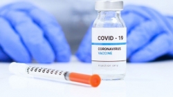 Vaccine Covid-19: Bắc Kinh chỉ trích Mỹ lãng phí, Washington cáo buộc Nga, Trung Quốc hạ thấp phương Tây