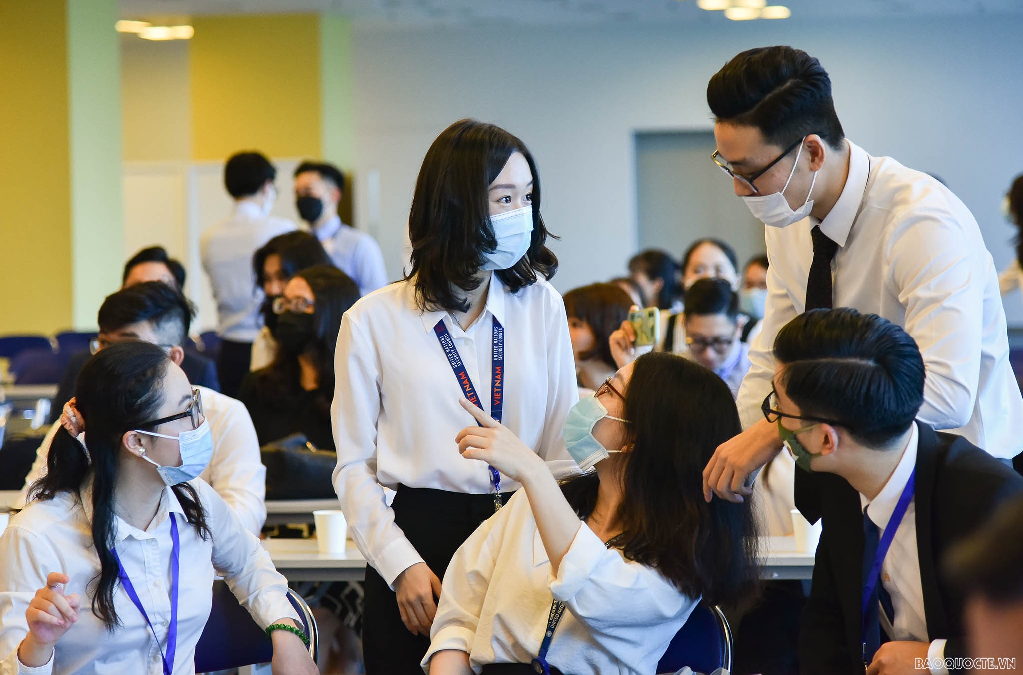 Trao quyết định phân công cho 79 tân cán bộ ngoại giao