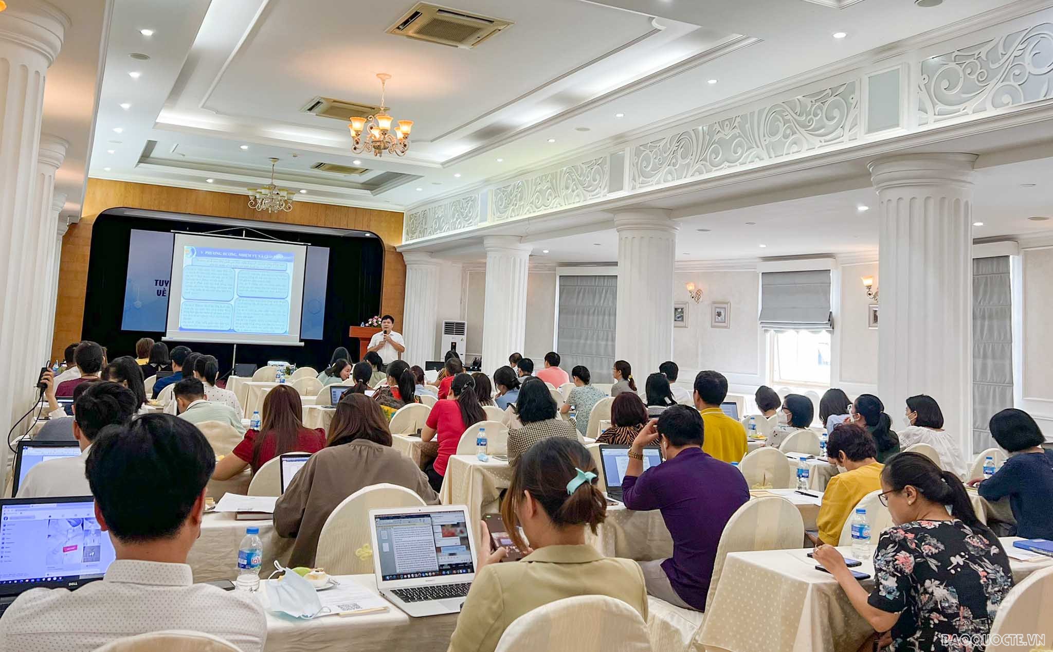 Tập huấn tuyên truyền chính sách pháp luật về dân tộc, tôn giáo cho phóng viên