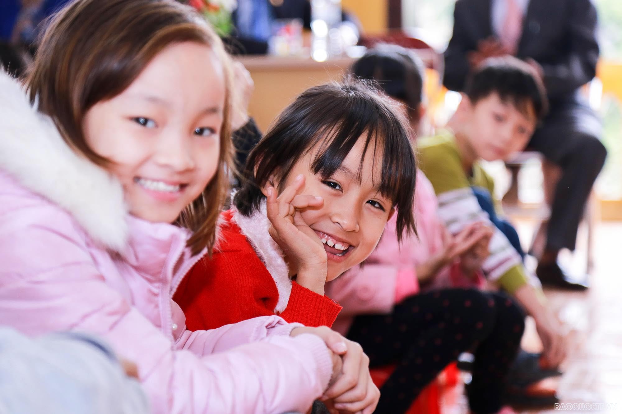 Nâng cao chất lượng giáo dục dân tộc vùng đồng bào dân tộc thiểu số, miền núi Nâng cao chất lượng giáo dục dân tộc vùng đồng bào dân tộc thiểu số, miền núi