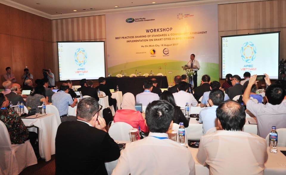 APEC 2017: Kết thúc ngày làm việc thứ nhất trong khuôn khổ SOM 3 ket thuc ngay lam viec thu nhat trong khuon kho som 3