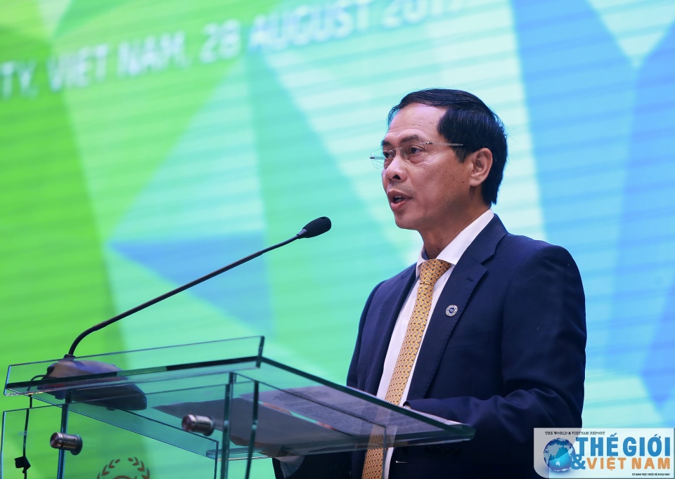 298 khai mac hoi nghi lan thu ba cac quan chuc cao cap apec